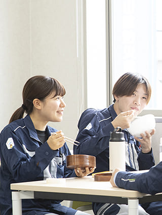 福利厚生を表す家族や家